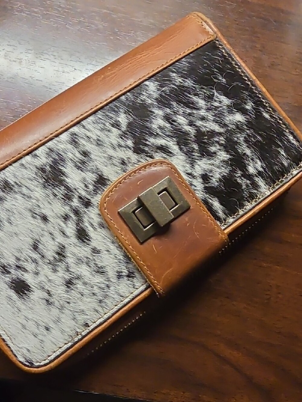 STS Ranchwear Brown Leather Wallet with Black-and-White Haircalf Panel - Picture 9 of 12